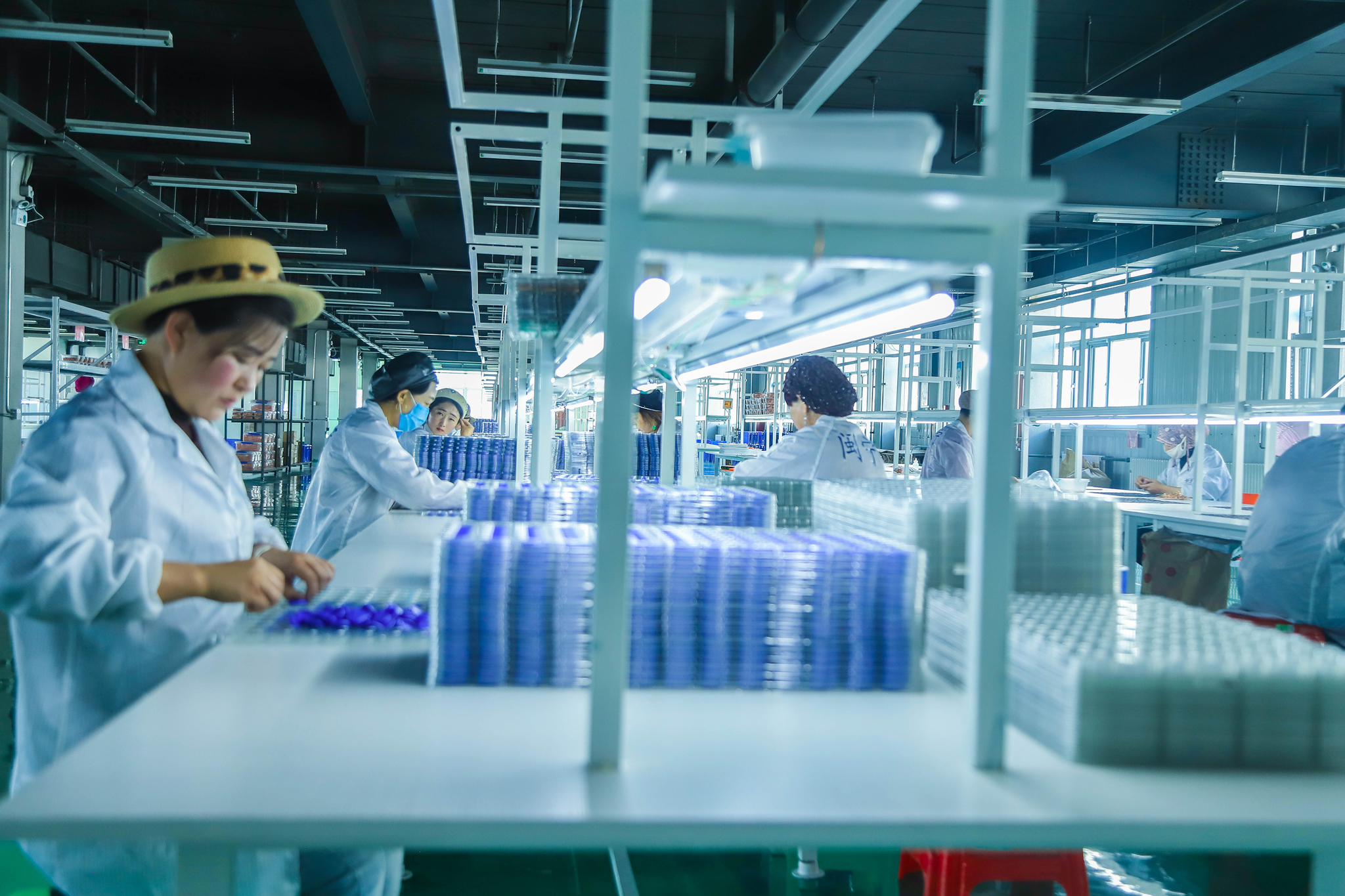 卡立方集團 卡立方集團