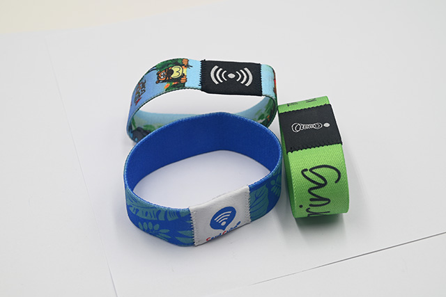 新型校園智能卡-為學(xué)生們“保駕護航” 新型校園智能卡-為學(xué)生們“保駕護航”