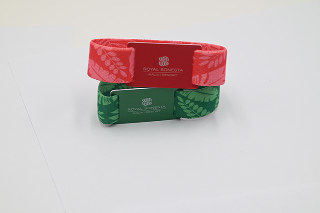 定制新疆醫院診療腕帶—和信達智能腕帶杠杠地