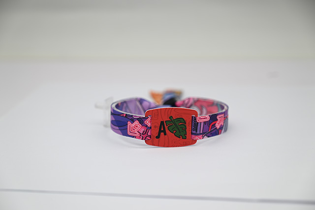 餐飲店會員儲值卡怎么設計，鑰匙扣卡背面文字怎么寫？